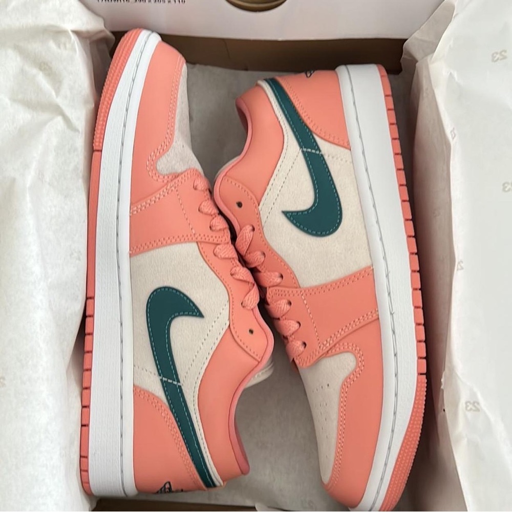 Jordan 1 low